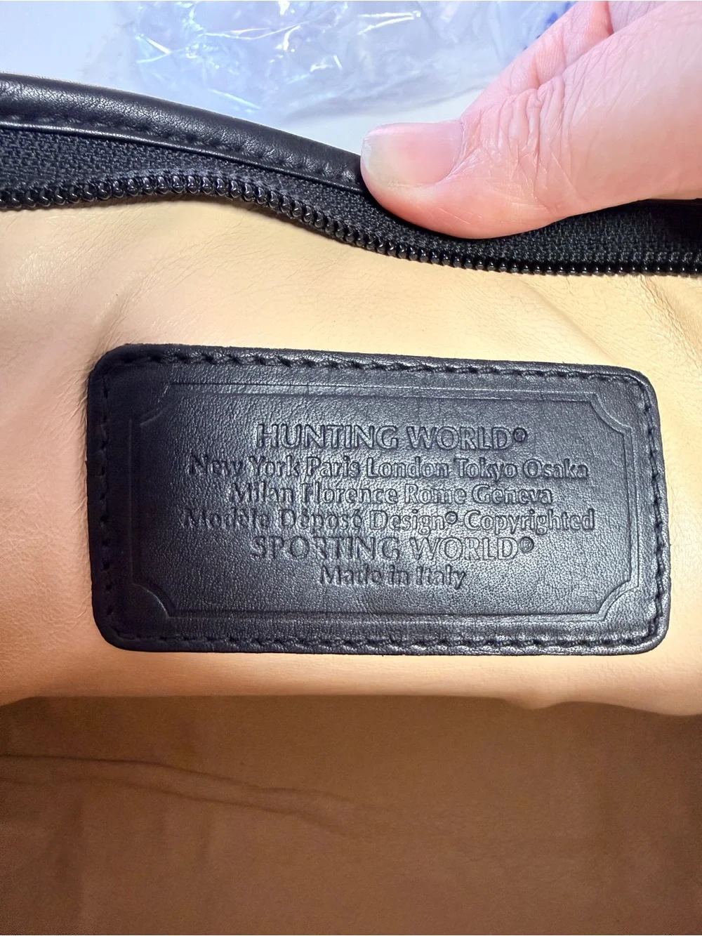 Hunting World Elephant Medallion Black Leather Vanity Clutch Pouch Made in Italy